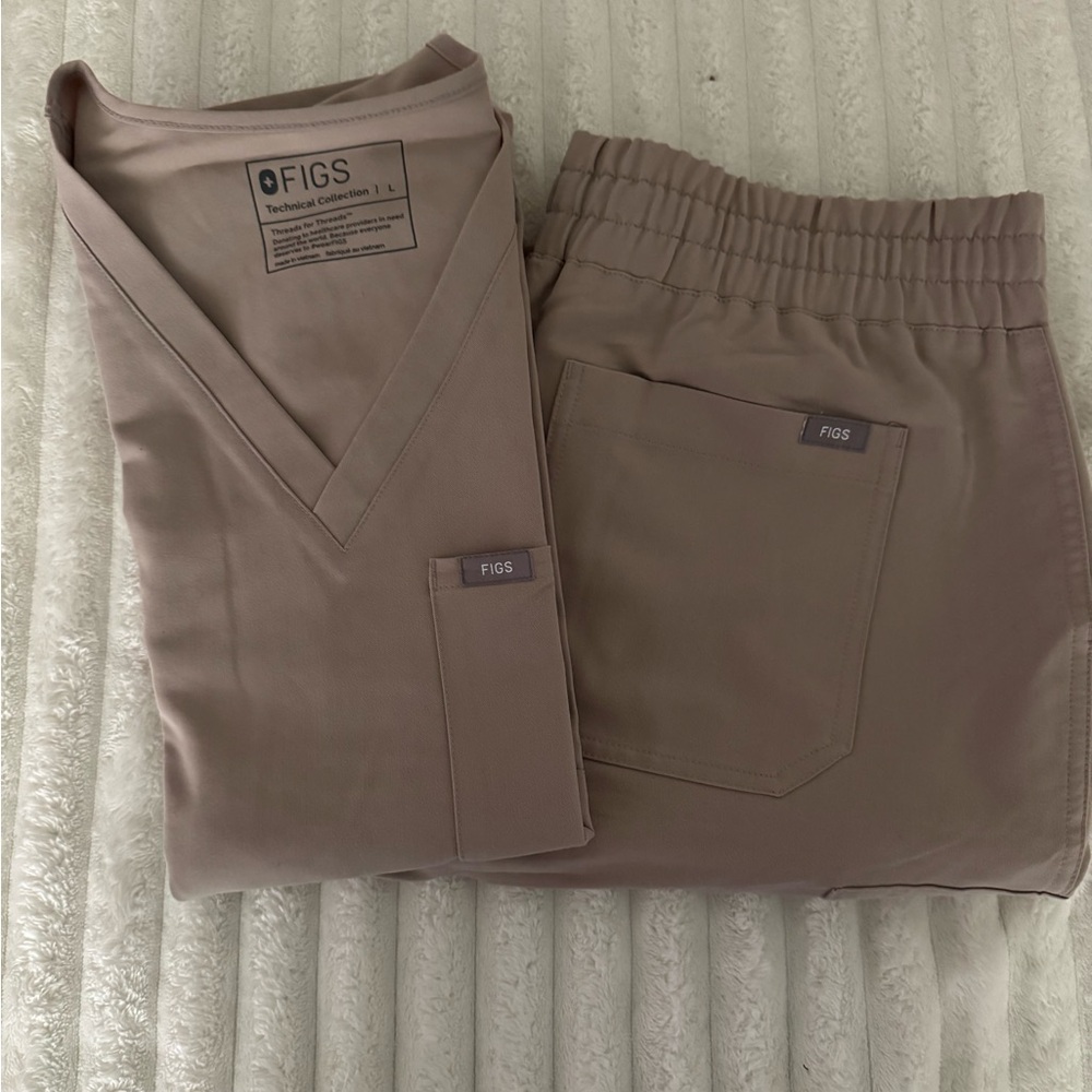 Figs Women's scrub set in slate